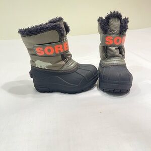 SOREL Kid's Boy Snow Commander Snow Boots Stone Green Size 9 Unisex